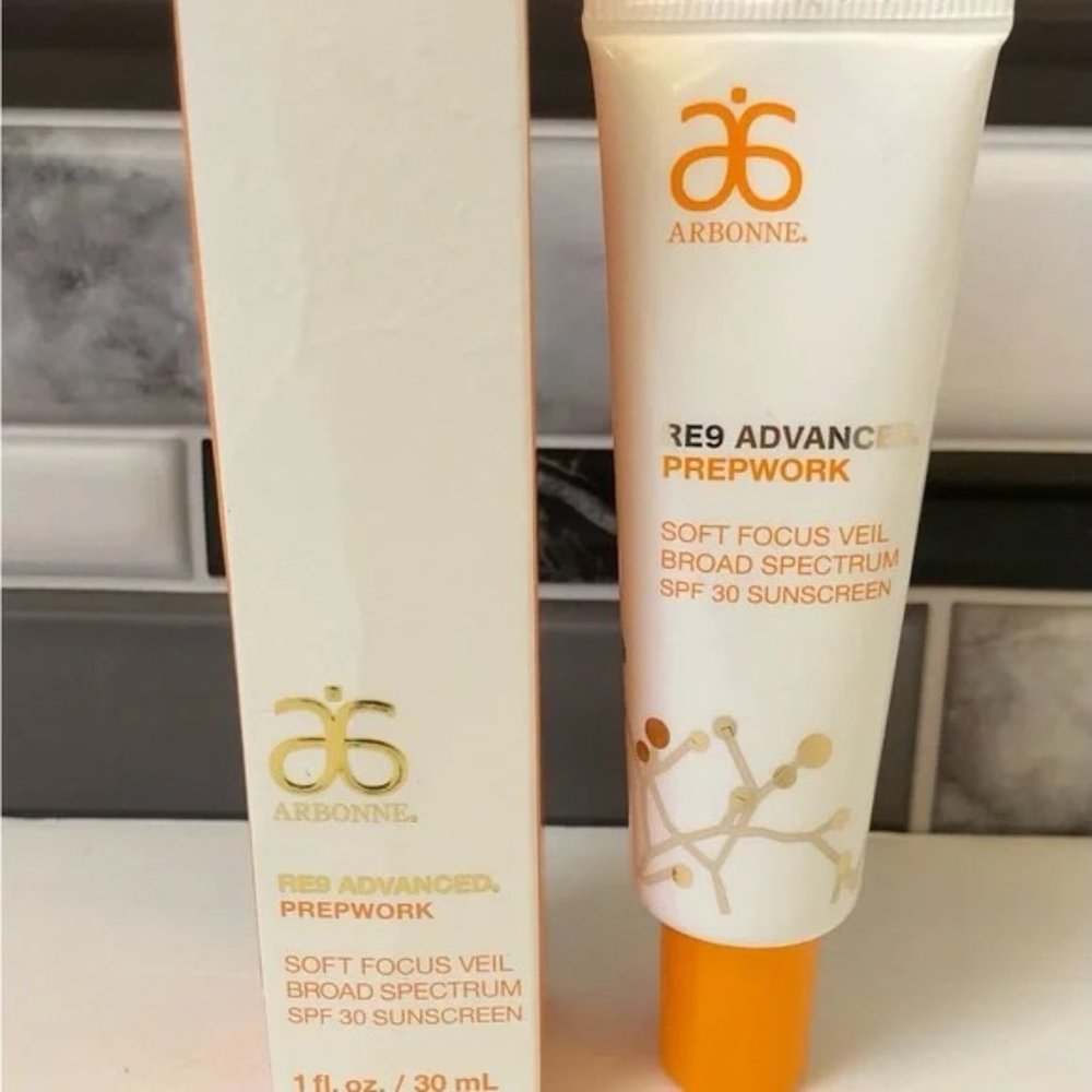 ARBONNE RE9 ADVANCED PREPWORK Soft Focus Veil Broad Spectrum SPF 30 Sunscreen